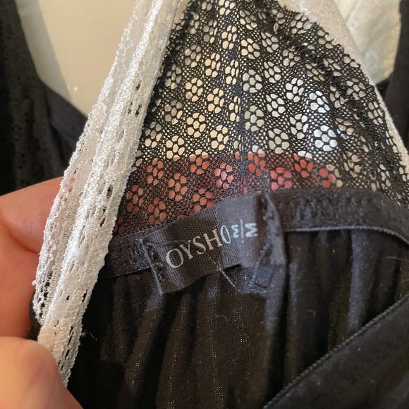 Black Negligee with White Lace Trim - Picture 4 of 4